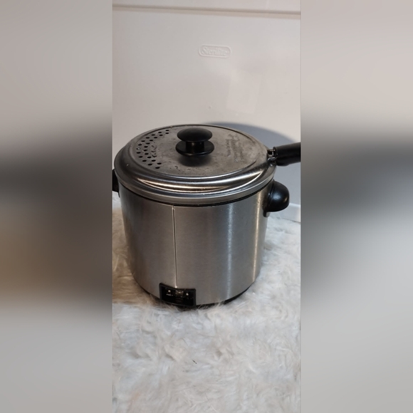 Fryer - Picture 2 of 3